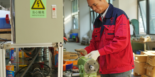 电磁制动器如何有效解决减速机故障问题？