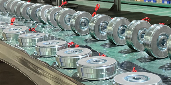 工业机械手选电磁制动器有哪些优势？